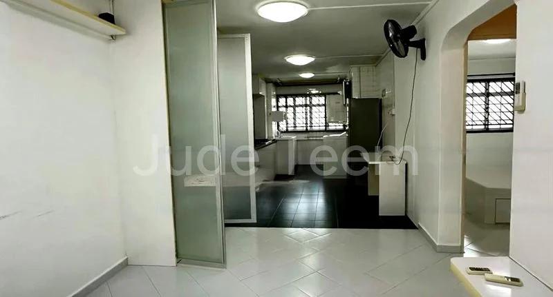 3 Room (3NG) HDB for Rent in  195 Bishan Street 13 - Image 10
